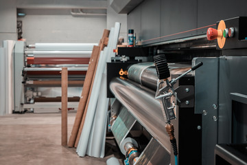 High quality professional printing facility in Europe, Italy. Advanced digital and robotized processes in detail.