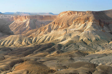 Fototapeta na wymiar Fantastic views of Ein Avdat, Zin Valley. Negev, desert and semidesert region of southern Israel