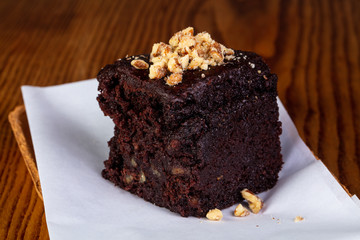 Brownie cake with nuts