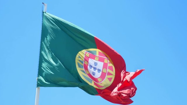 Flag Portugal wind