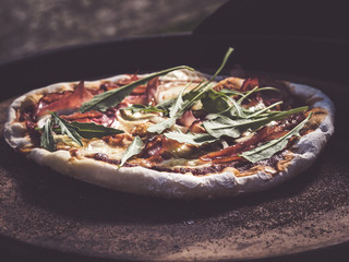 how to BBQ pizza on a pizza stone