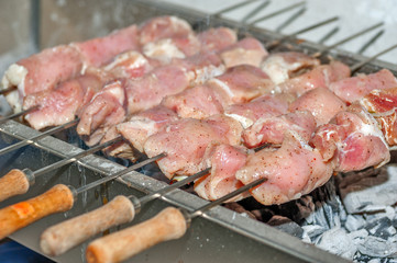 Pieces of meat prepare on fire