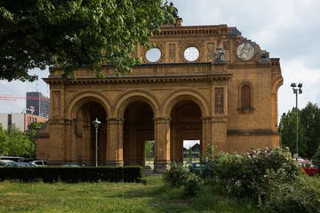 Fototapeta na wymiar Ruine des Lehrter Bahnhof in Berlin