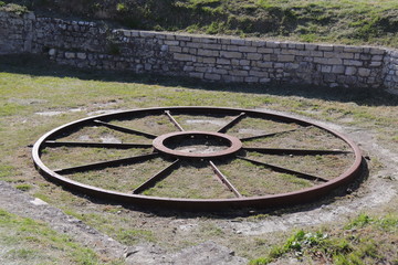 Fort La Prée - Circulaire de roulement pour positionnement des canons
