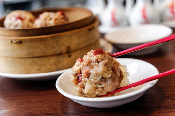 小籠包　肉団子