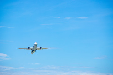 飛行機　成田