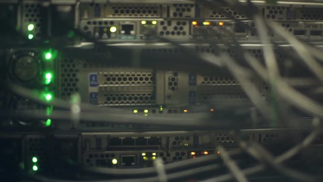 Glowing lights in the Server box