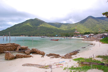 Fototapeta premium Seascape at a beautiful beach in Koh Phangan in Thailand