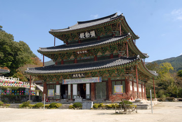 Obraz premium Geumsansa Buddhist Temple