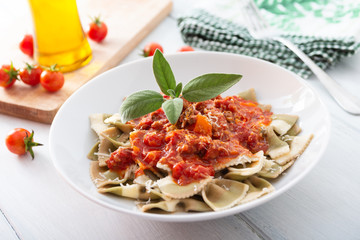 Piatto di farfalle al ragù, Italian pasta with bolognese sauce