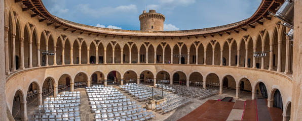 Naklejka premium Palma de Mallorca city castle and houses