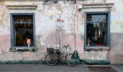 Fototapeta na wymiar Melbourne, Victoria, Australia - June 2008: Distressed building in Melbourne - almost resembling rural France