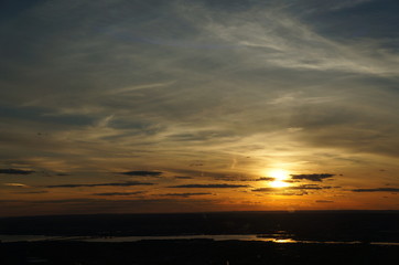 Obraz premium Zachód słońca w Nowym Jorku