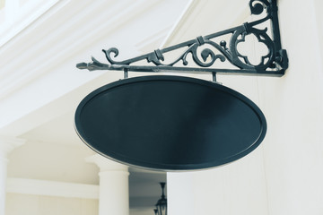 Empty black oval banner