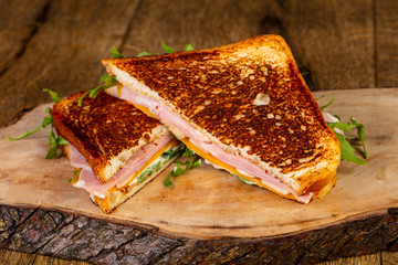 Sandwich with ham
