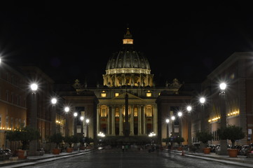 Fototapeta premium Basilica di San Pietro, Notte. Roma. Lights.