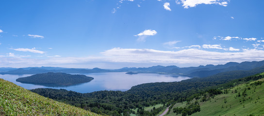 屈斜路湖 藻琴山展望駐車公園 Wall Mural Wallpaper Murals Stockfoto 屈斜路湖 藻琴山展望駐車公園 Wall Mural Wallpaper Murals Stockfoto