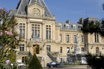 Plakat Ville d'Evreux, Hôtel de Ville et la fontaine monumentale, département de l'Eure, Normandie, France