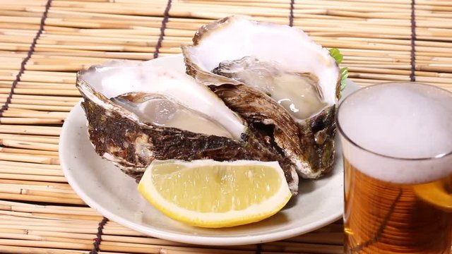 岩がきとビール