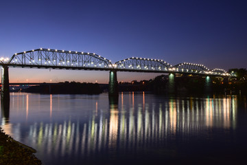 Chattanooga, Tennessee  Bridge at sunrise