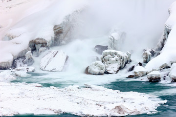 Niagara Falls - Winter