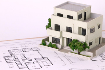 Fototapeta na wymiar 住宅模型と図面
