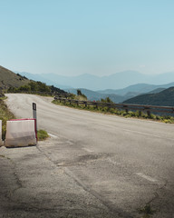 Panorama visto da bordo strada