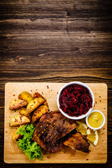 Grilled steaks with vegetables 