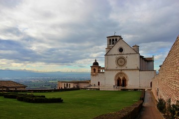 Fototapeta na wymiar view of famous Basilica of St. Francis of Assisi
