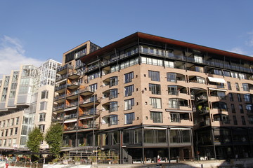 Immeuble moderne du quartier de Tjuvholmen &agrave; Oslo, Norv&egrave;ge