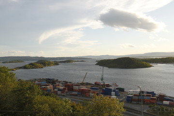 Zone industrielle portuaire à Oslo, Norvège	