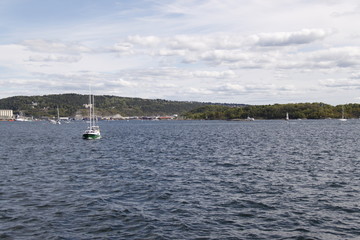Fototapeta na wymiar Fjord de Oslo, Norvège 