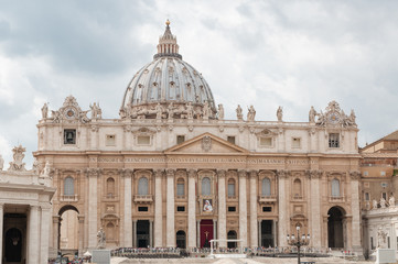 Fototapeta na wymiar Saint Peter's Basilica, Vatican 