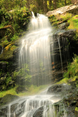 Fototapeta na wymiar Zweribach-Wasserfall