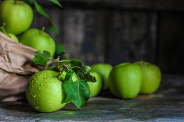Fototapeta na wymiar apples. food background. top view