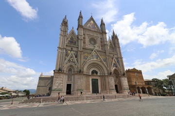 Fototapeta na wymiar Orvieto, il Duomo