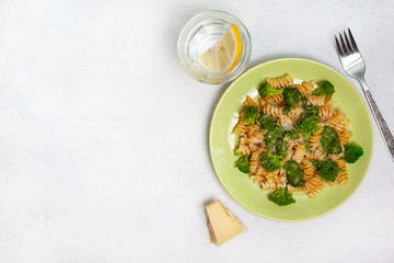 pasta fusilli with broccoli
