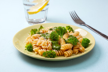 pasta fusilli with broccoli