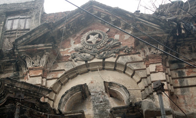 Building of historical city, old Dhaka, Bangladesh. Many of the British and Mughal era buildings of old Dhaka face the risk of being knocked down. Conservationist are trying to preserve them.