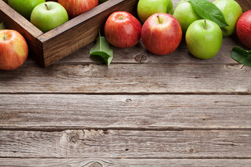 Green and red apples