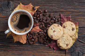 Coffee and cookies with chocolate