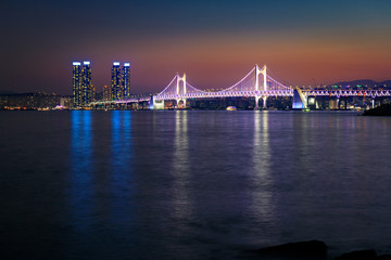 Fototapeta premium Gwangan Bridge in Busan City at sunset