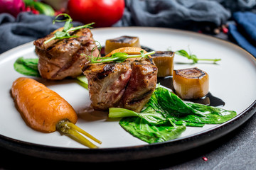medallions of beef