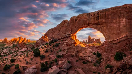 Foto op Plexiglas Natural arch at sunset, Arches National Park, Utah © aheflin