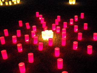 奈良県-綺麗なロウソクの風景-