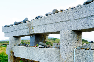 鳥居の石