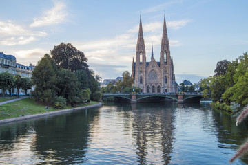 Fototapeta na wymiar St. Paul's Church Strasbourg