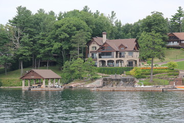 Island house 3