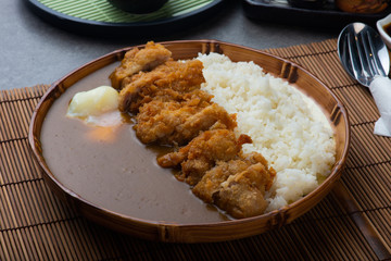 Katsu curry; Curry rice with fried pork