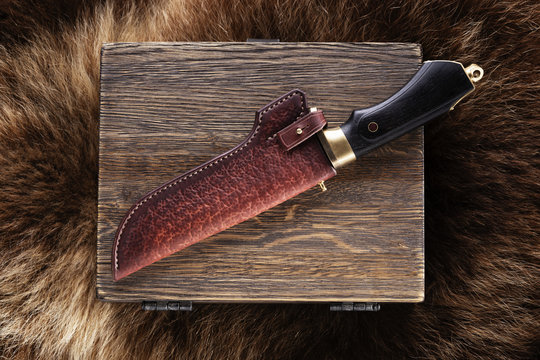 Knife on a bbox